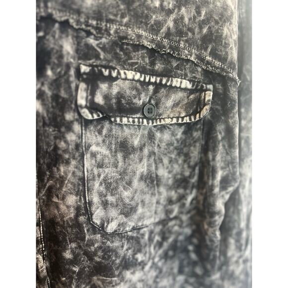 Michelle Mae Womens Y2K Acid Wash Button Blouse Top Size S Grunge Indie Skater - Picture 9 of 16